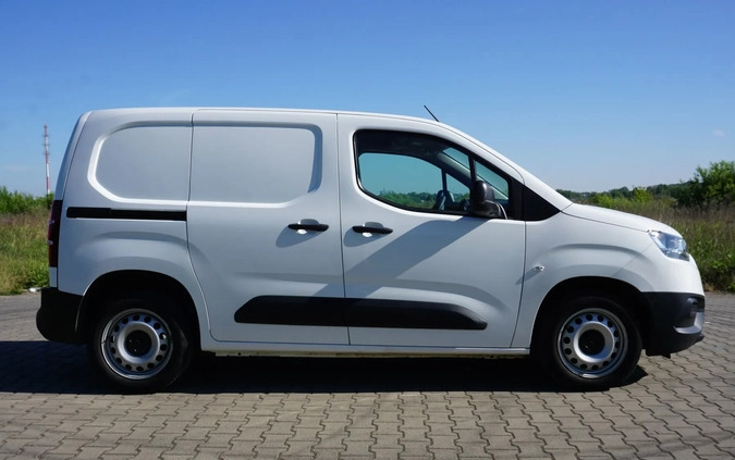 Toyota Proace City cena 46371 przebieg: 143533, rok produkcji 2020 z Uniejów małe 497